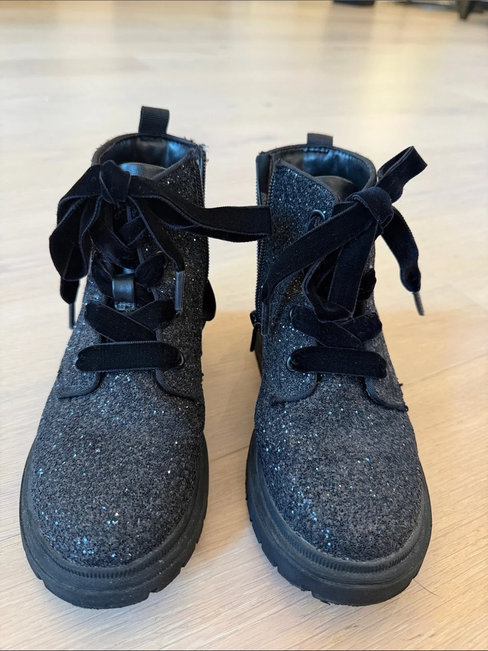Cat & Jack Black Glitter Lace-Up Zipper Side Girls Boots Size 12